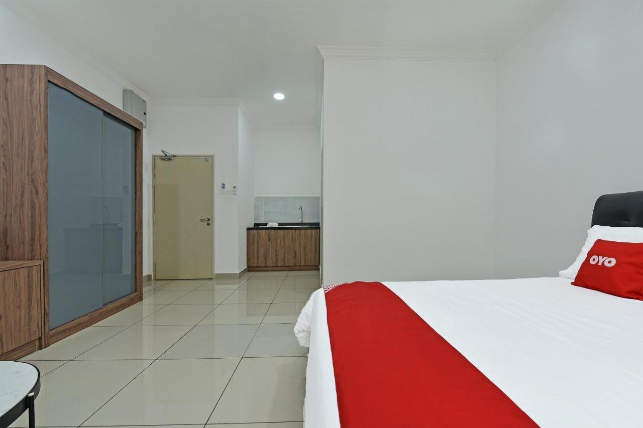 Capital O 90614 Cvia Ummul Hotel Padang Besar Extérieur photo